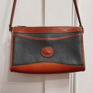 navy & brown crossbody duck bag